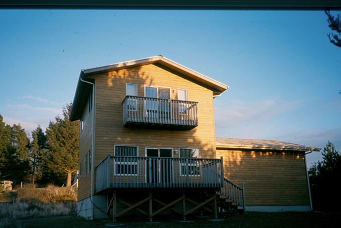 Cabin03