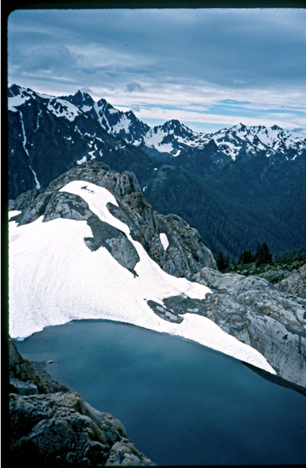 OlyTravT2n8101