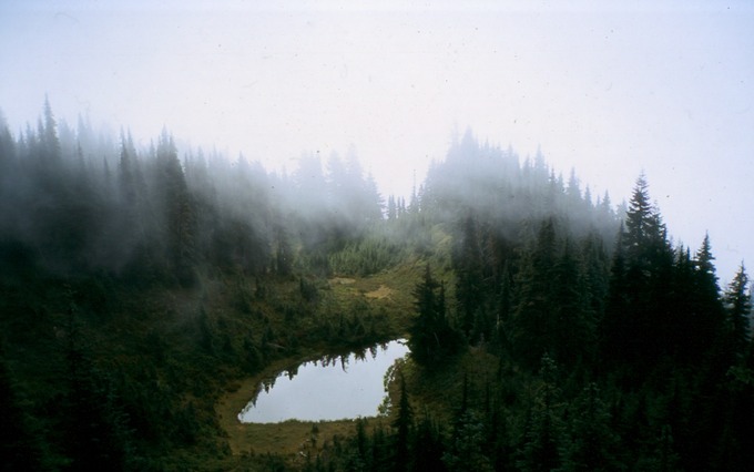 SevenLksBsn_At-1
