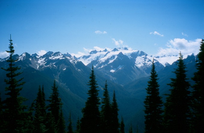 SevenLksBsn_Au-1
