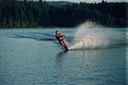 pic_waterskiingI_E
